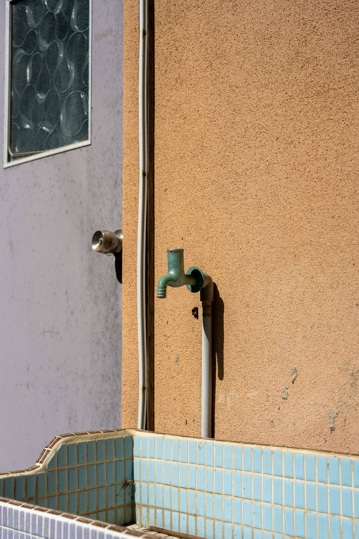 Banyo küveti ve batarya